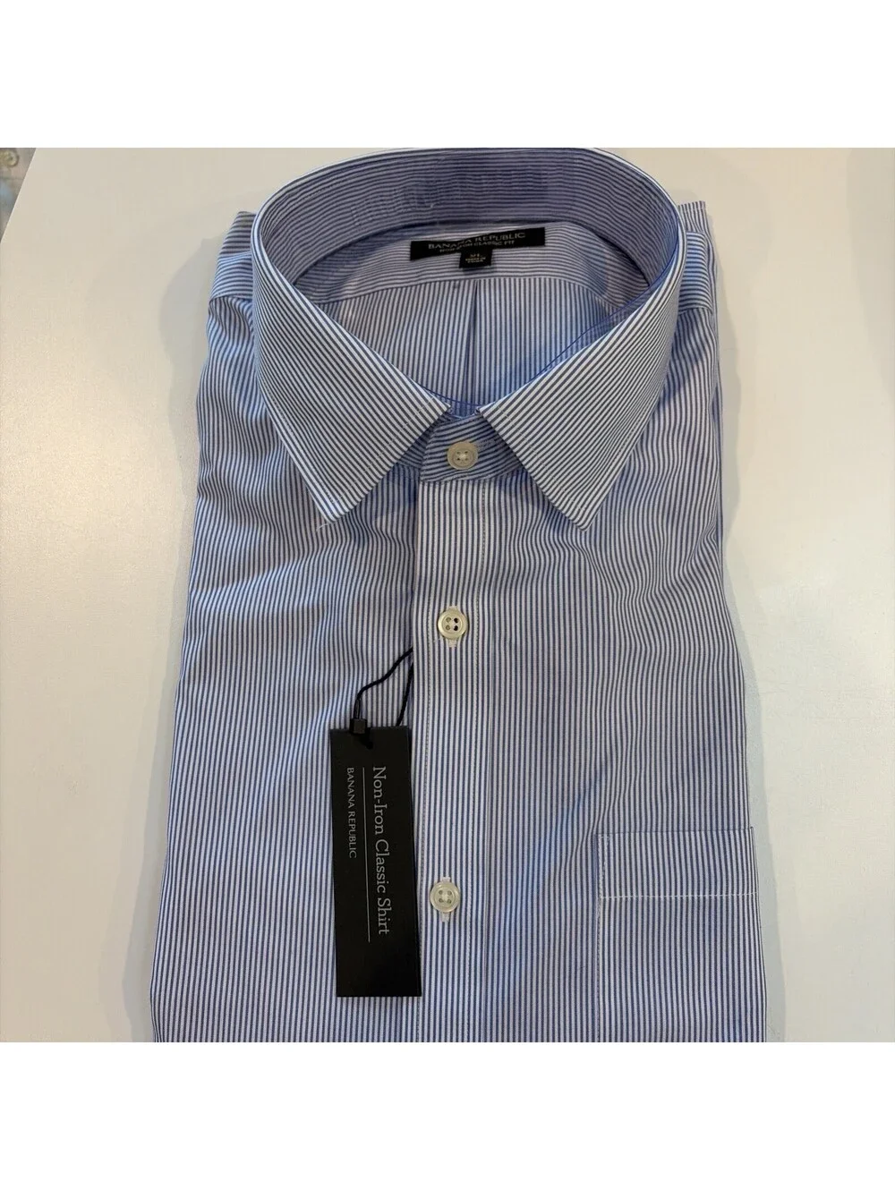 Banana Republic Mens XL Classic Fit Non Iron Shirt Blue Pinstripes Long Sleeve